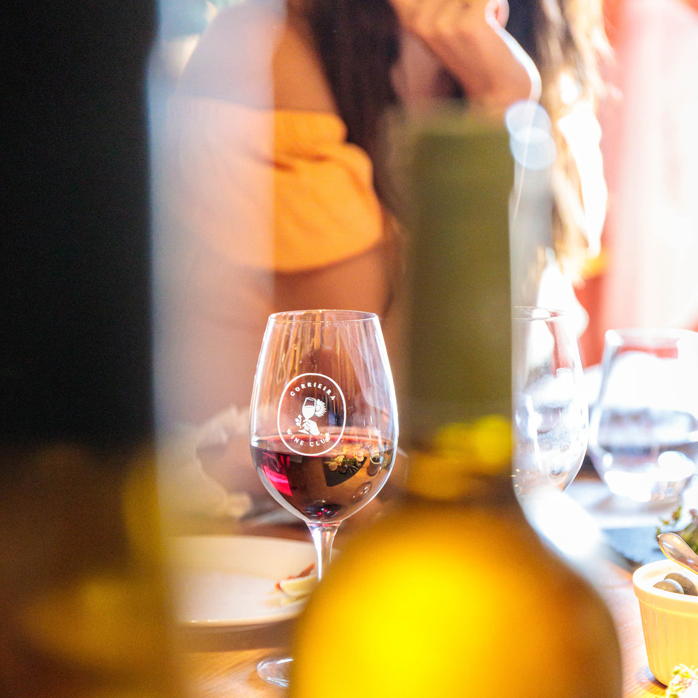 
                  
                    A journey through Portugal with the glass - Wine Tasting
                  
                